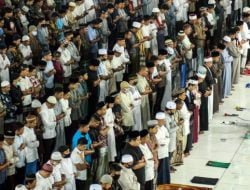 Tata Cara Melaksanakan Sholat Tarawih & Witir